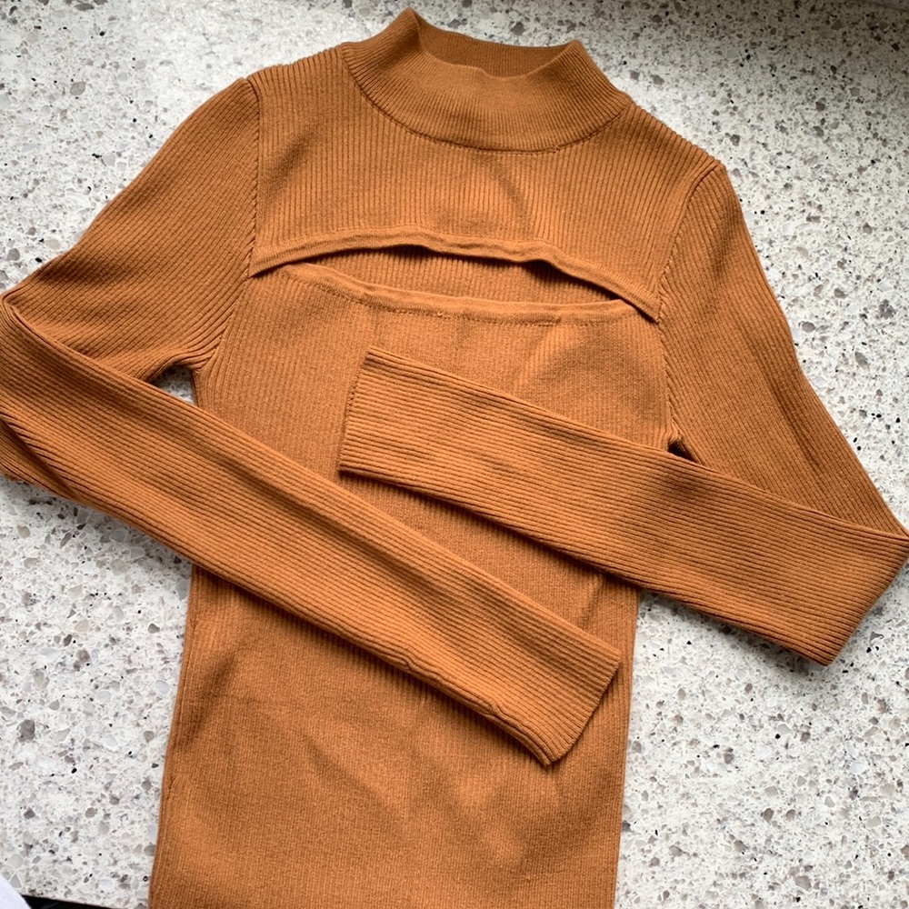 Mock turtleneck with cut out